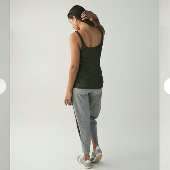 Lululemon Amala Tank size 6 - Picture 7 of 8